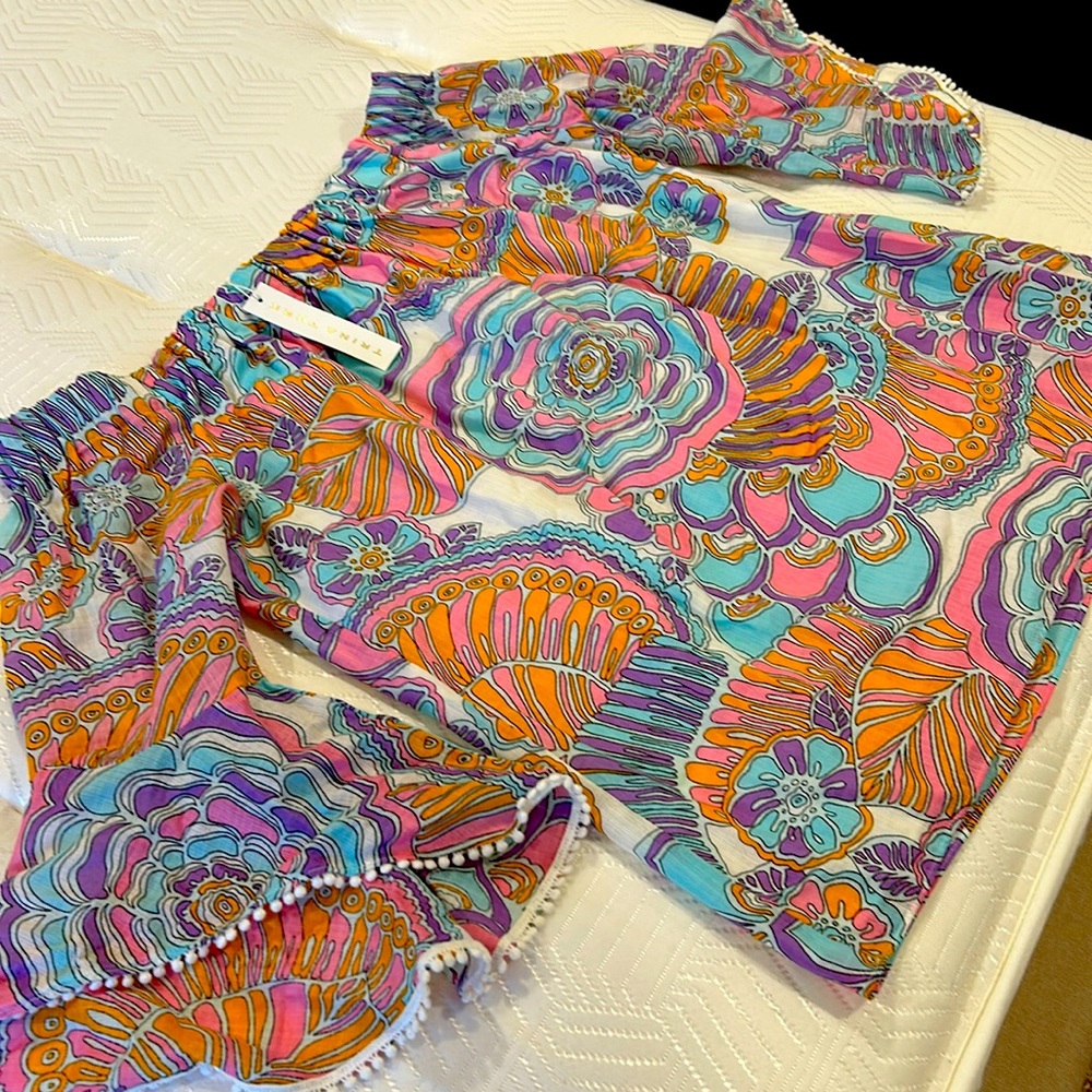 Trina Turk Large Off the Shoulder Blouse